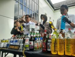 Rumah Produksi Miras Oplosan di Sleman Digeledah, Seorang Pemuda Ditangkap
